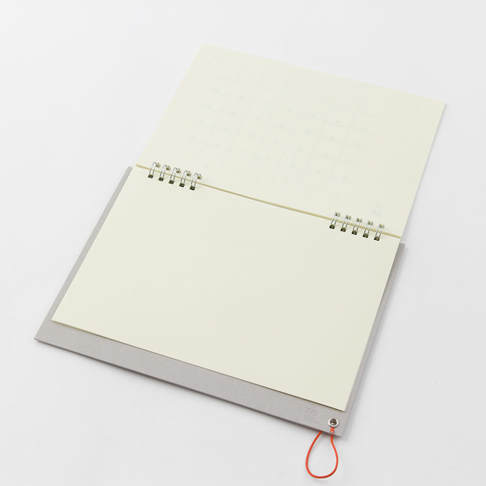 Kalendarz miesięczny na biurko 2026 MD Paper