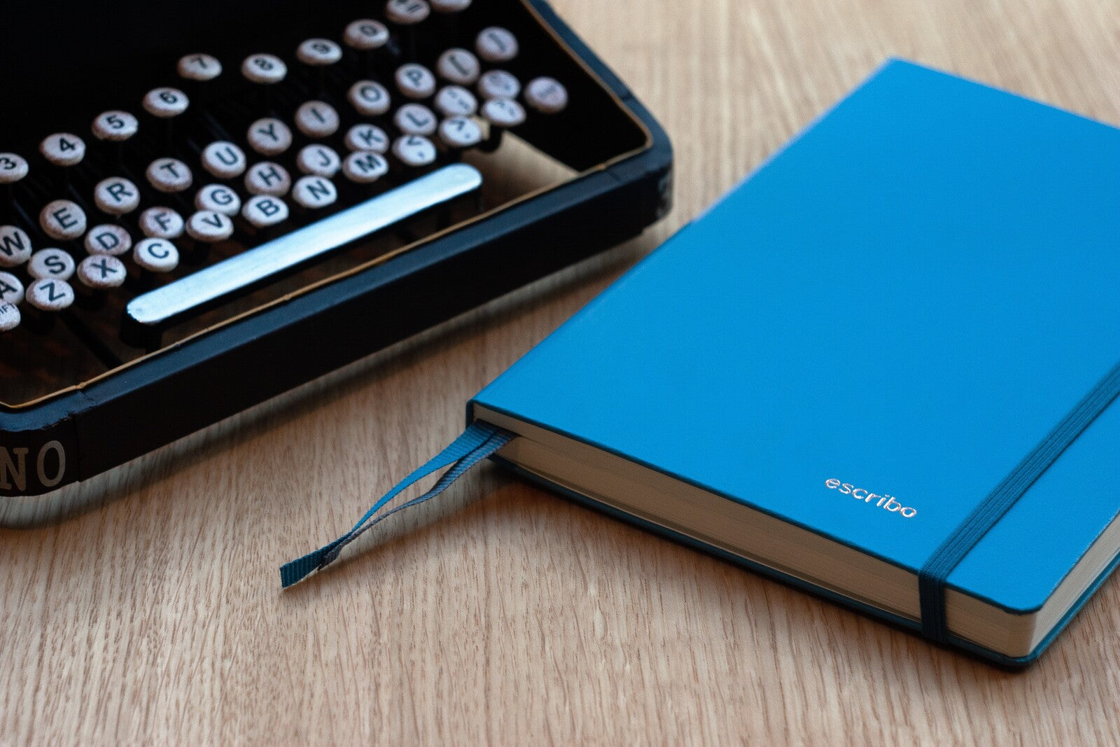 Tłoczenie na notatnikach