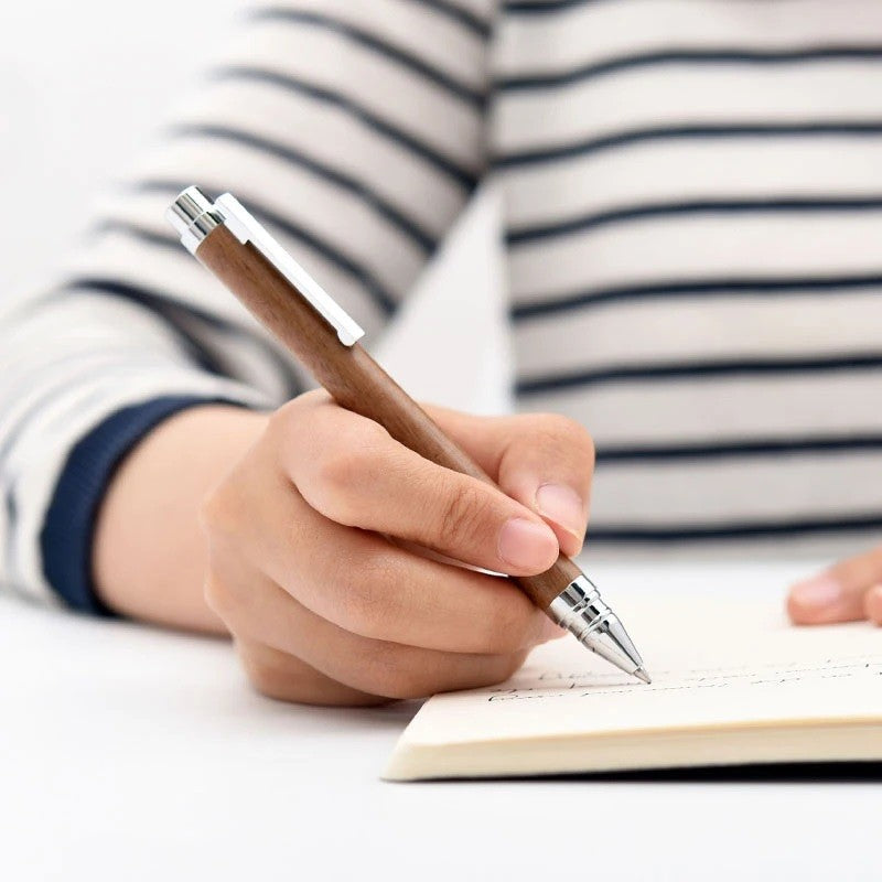 Pióro kulkowe KACO Wisdom Drewno Orzechowe