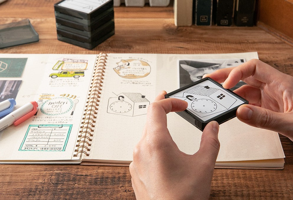 Pieczątka Midori Paintable Stamp Pre-inked | Książki