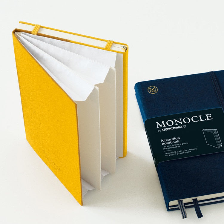 Notatnik Monocle by Leuchtturm1917 Softcover B5 w kropki | Granatowy