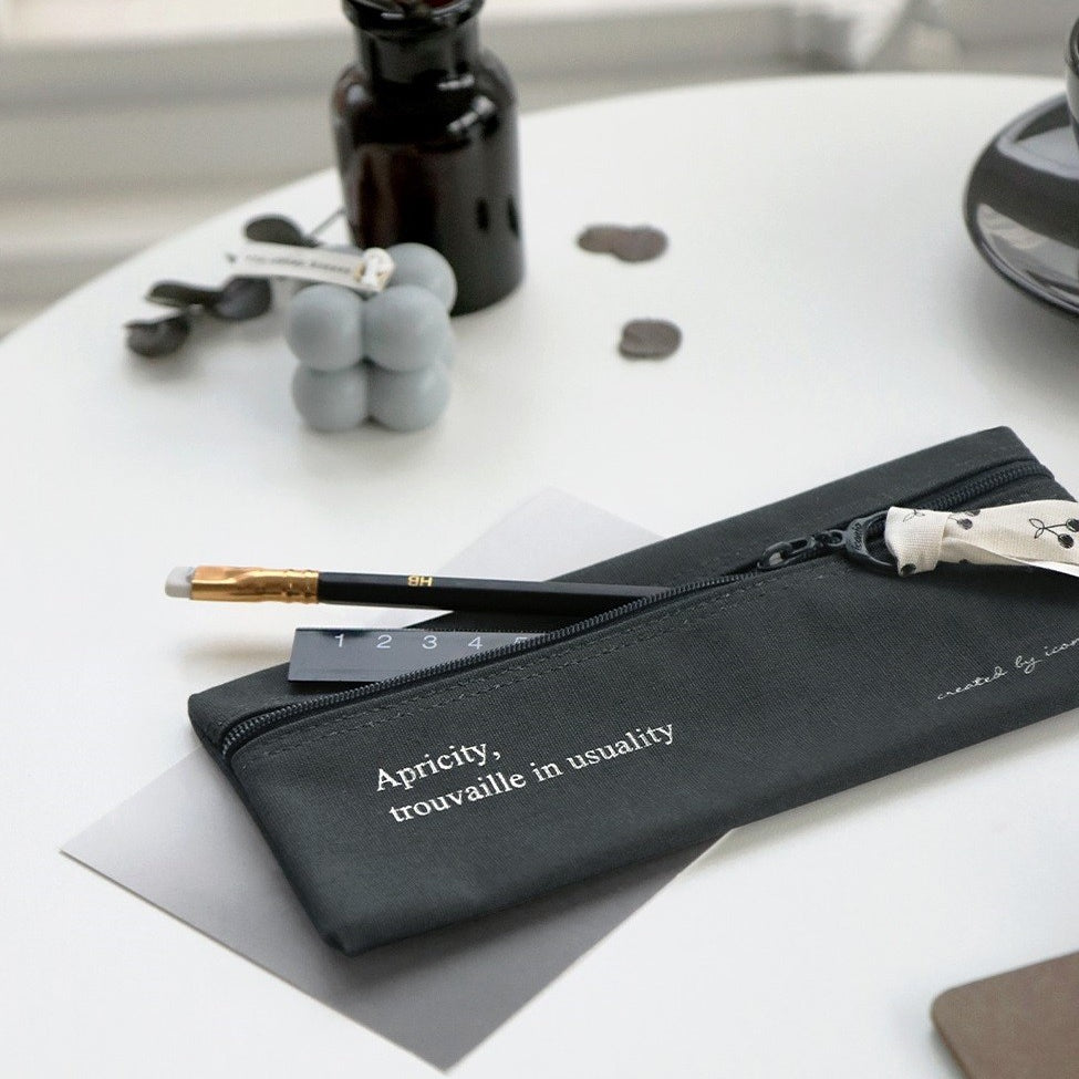 Piórnik ICONIC Cottony Pen Case