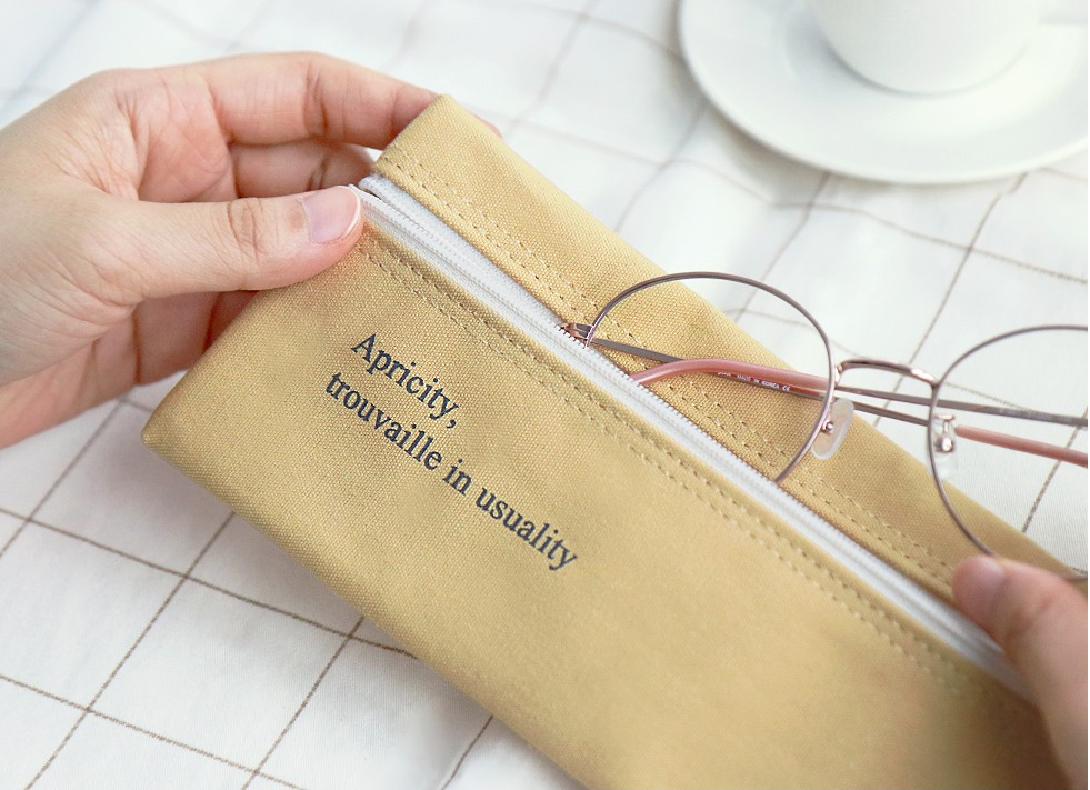 Piórnik ICONIC Cottony Pen Case