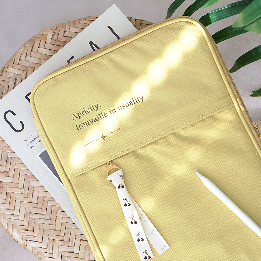 Etui ICONIC Cottony iPad