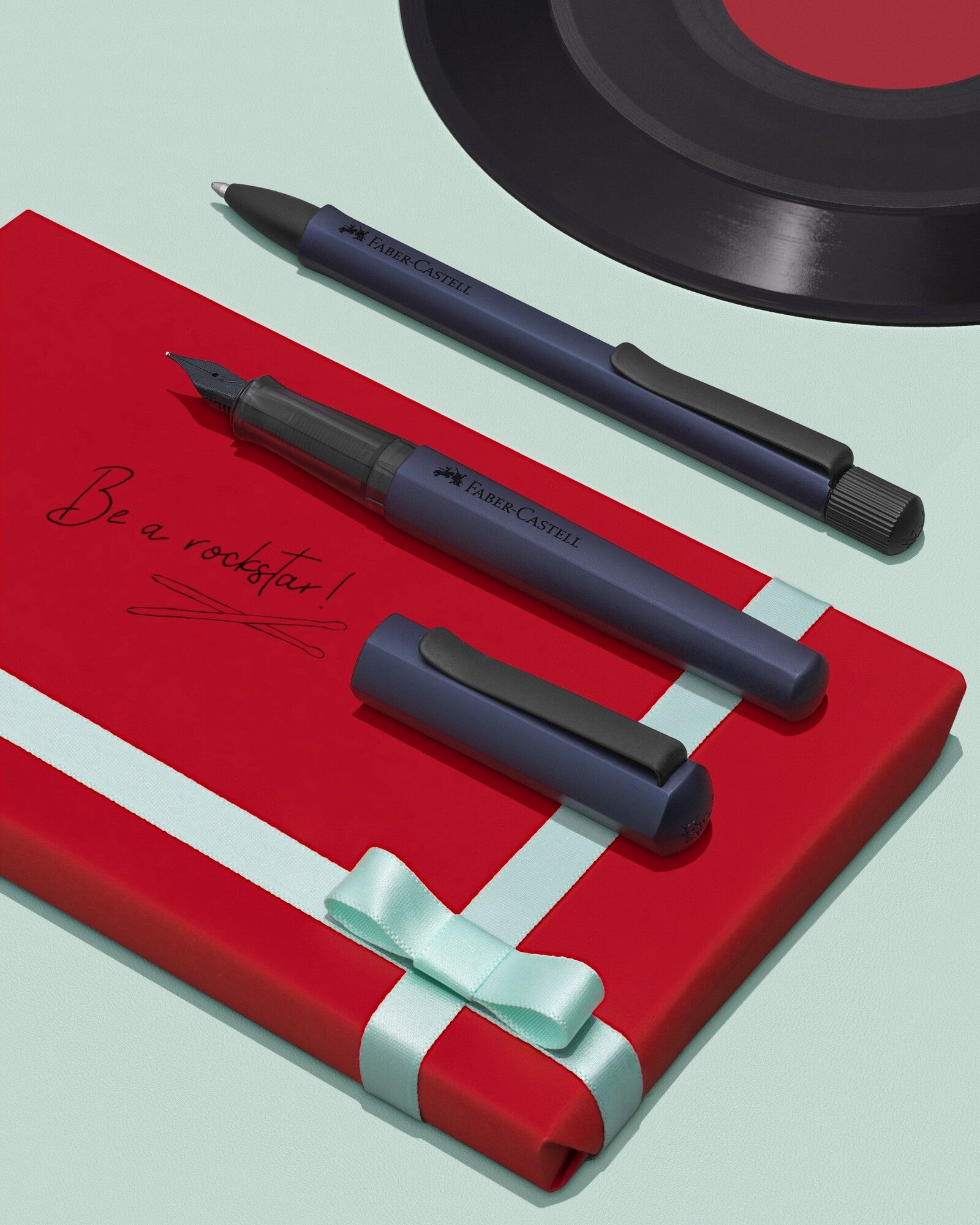 Pióro wieczne Faber-Castell Hexo Niebieskie