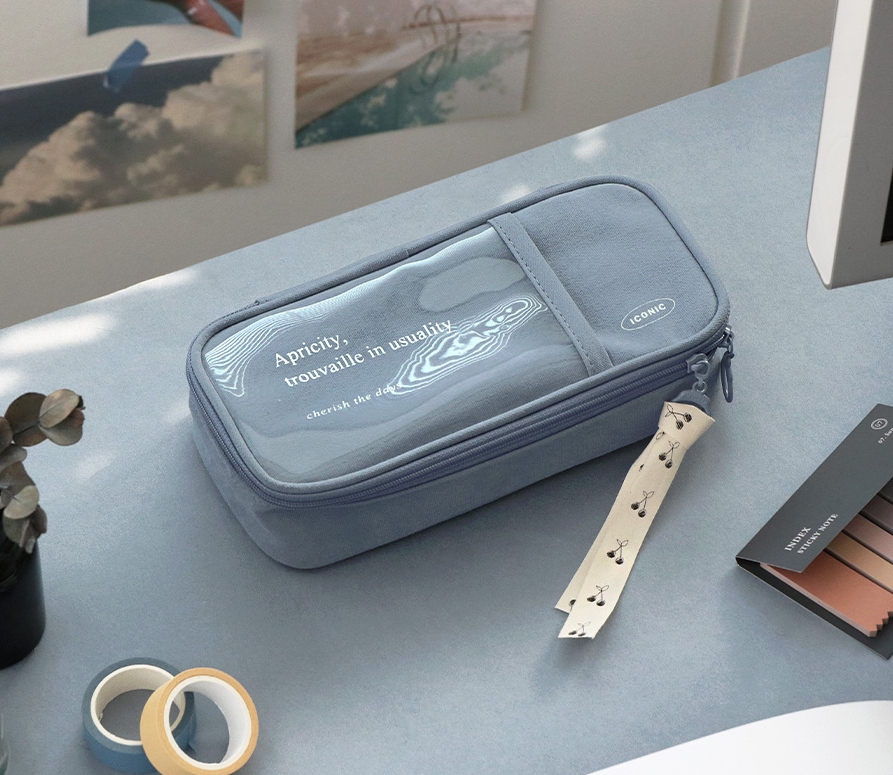 Piórnik ICONIC Cottony Grand Pen Pouch Niebieski