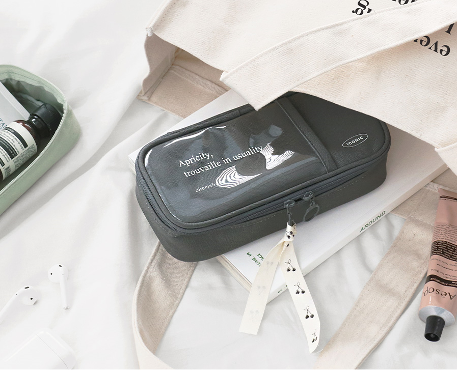 Piórnik ICONIC Cottony Grand Pen Pouch Grafitowy