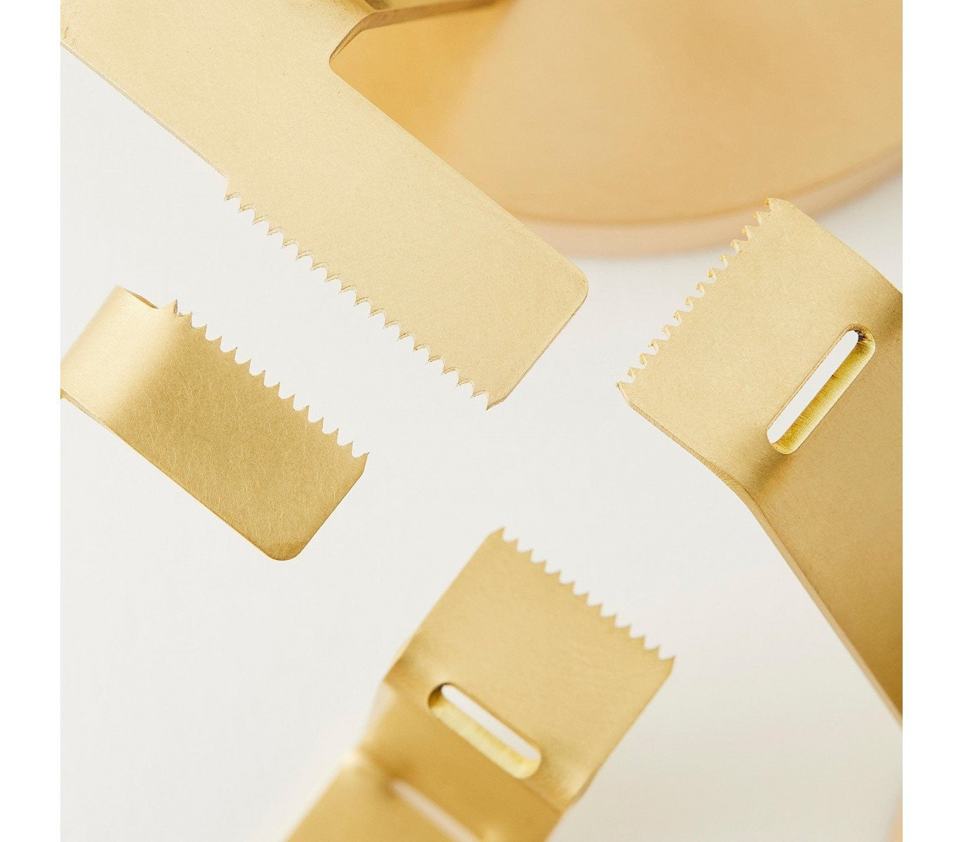 Podajnik do taśmy klejącej 2T