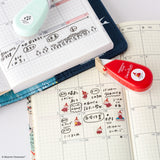 Taśma w dyspenserze Hobonichi x Plus: Deco Rush | Moomin: Little My Strolls Along