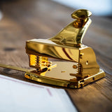 Metalowy dziurkacz Kornet & Hahn - Złoty