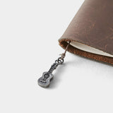 Zawieszka Traveler's Factory | Ukulele