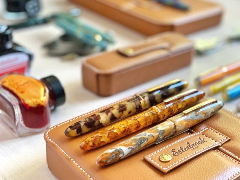 Piórnik na dwa pióra Esterbrook Nook British Tan