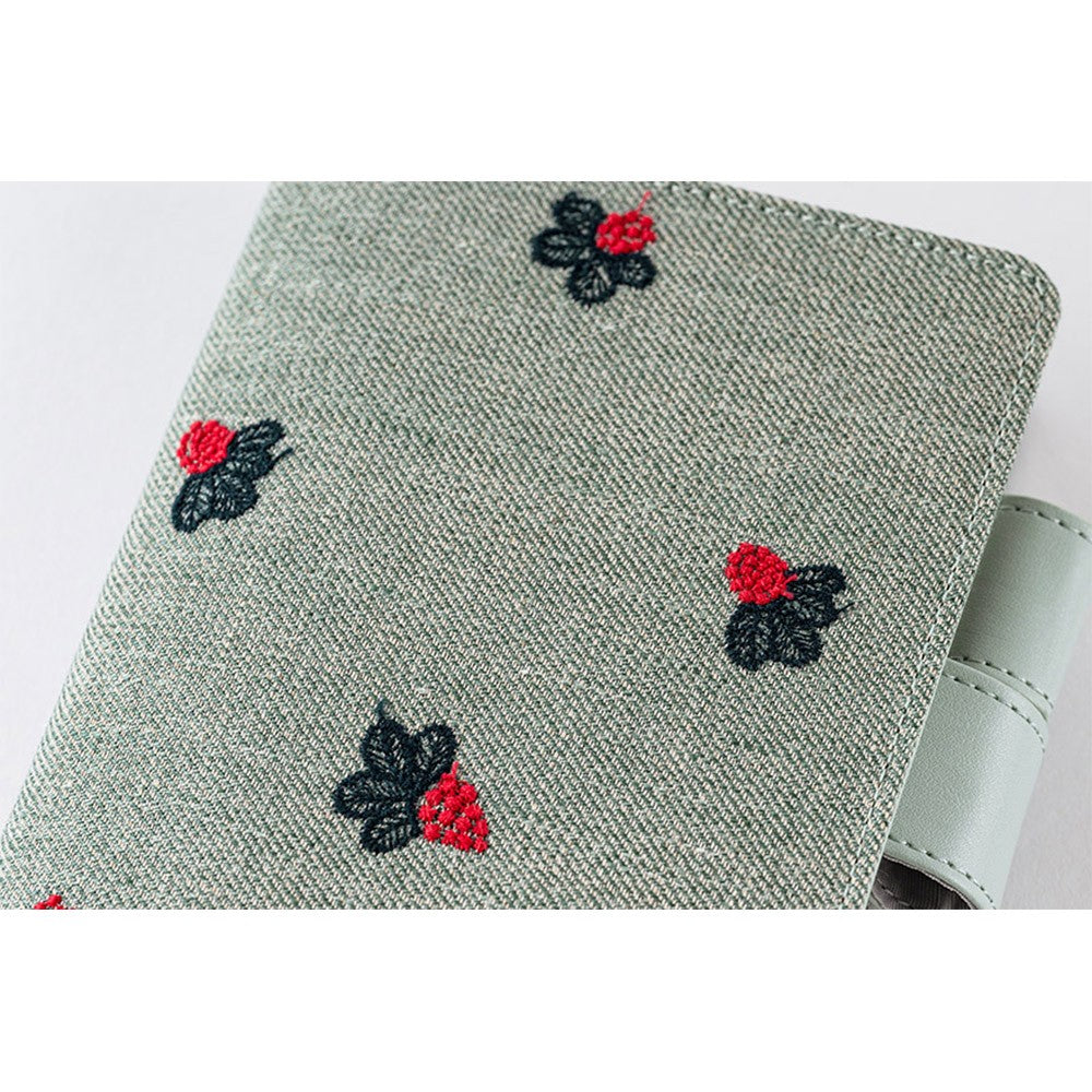 Okładka na kalendarz Hobonichi Techo A6 | mina perhonen: light berry