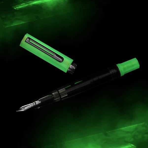 Pióro wieczne TWSBI ECO Glow | Green