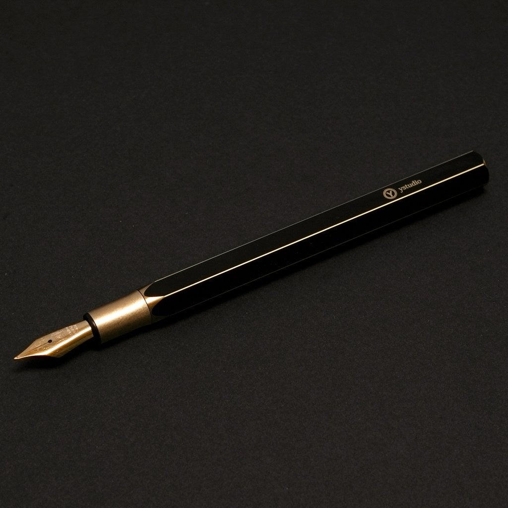 Pióro wieczne ystudio BRASSING z podstawką
