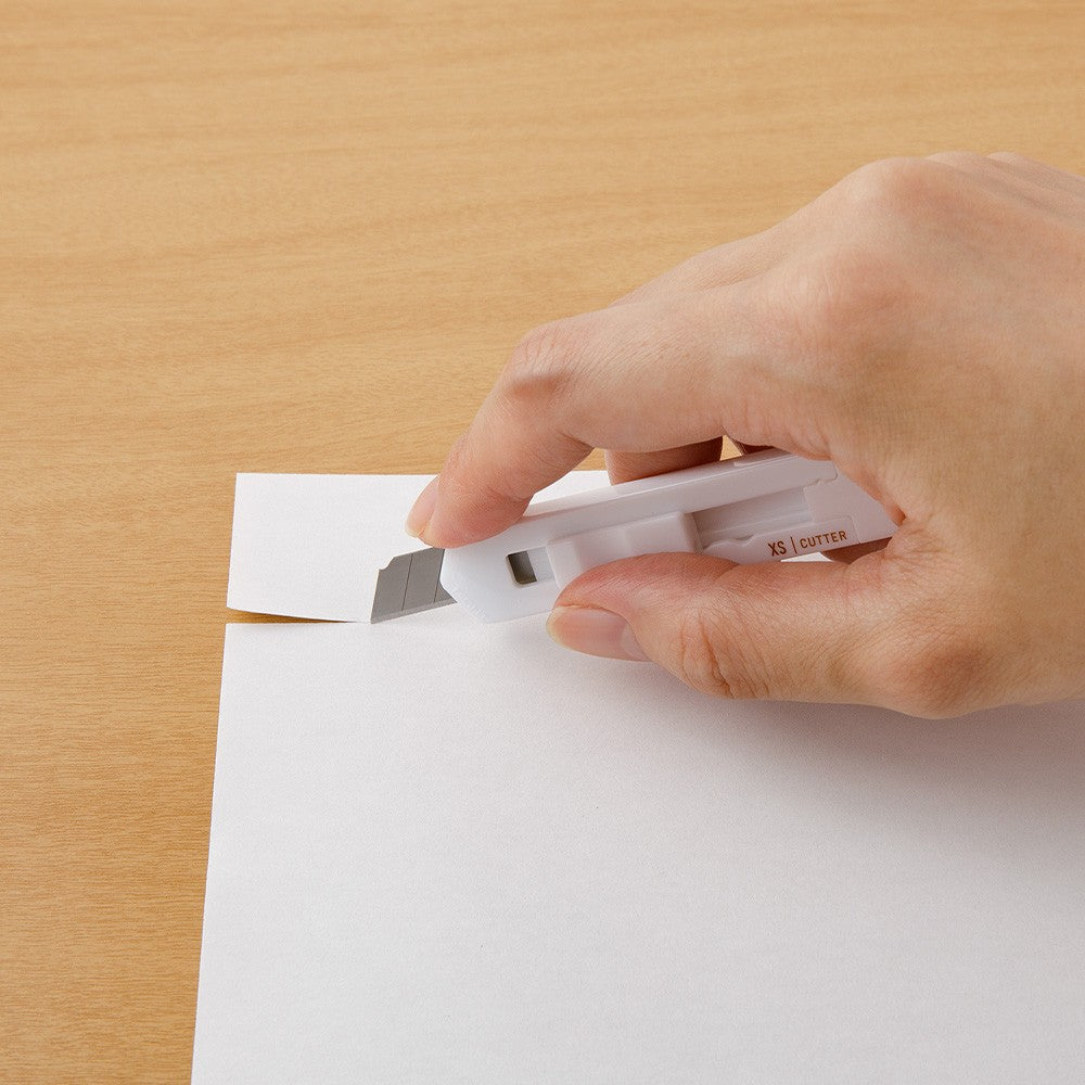 Nożyk Midori XS | Biały | A