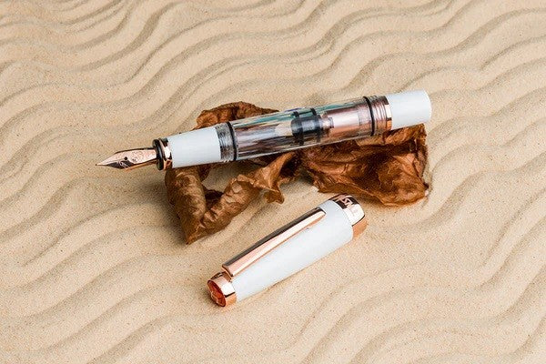 Pióro wieczne TWSBI Diamond Mini V2 Rose Gold | White