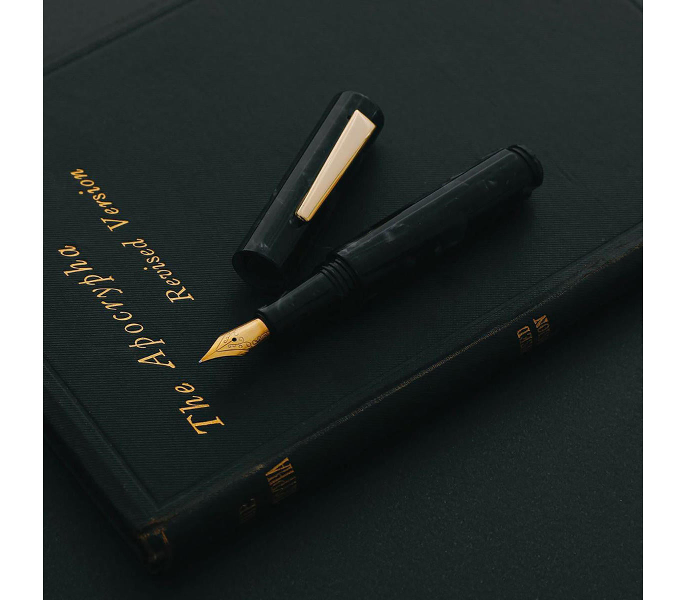 Pióro wieczne Attaché HIGHTIDE Marbled | Czarne