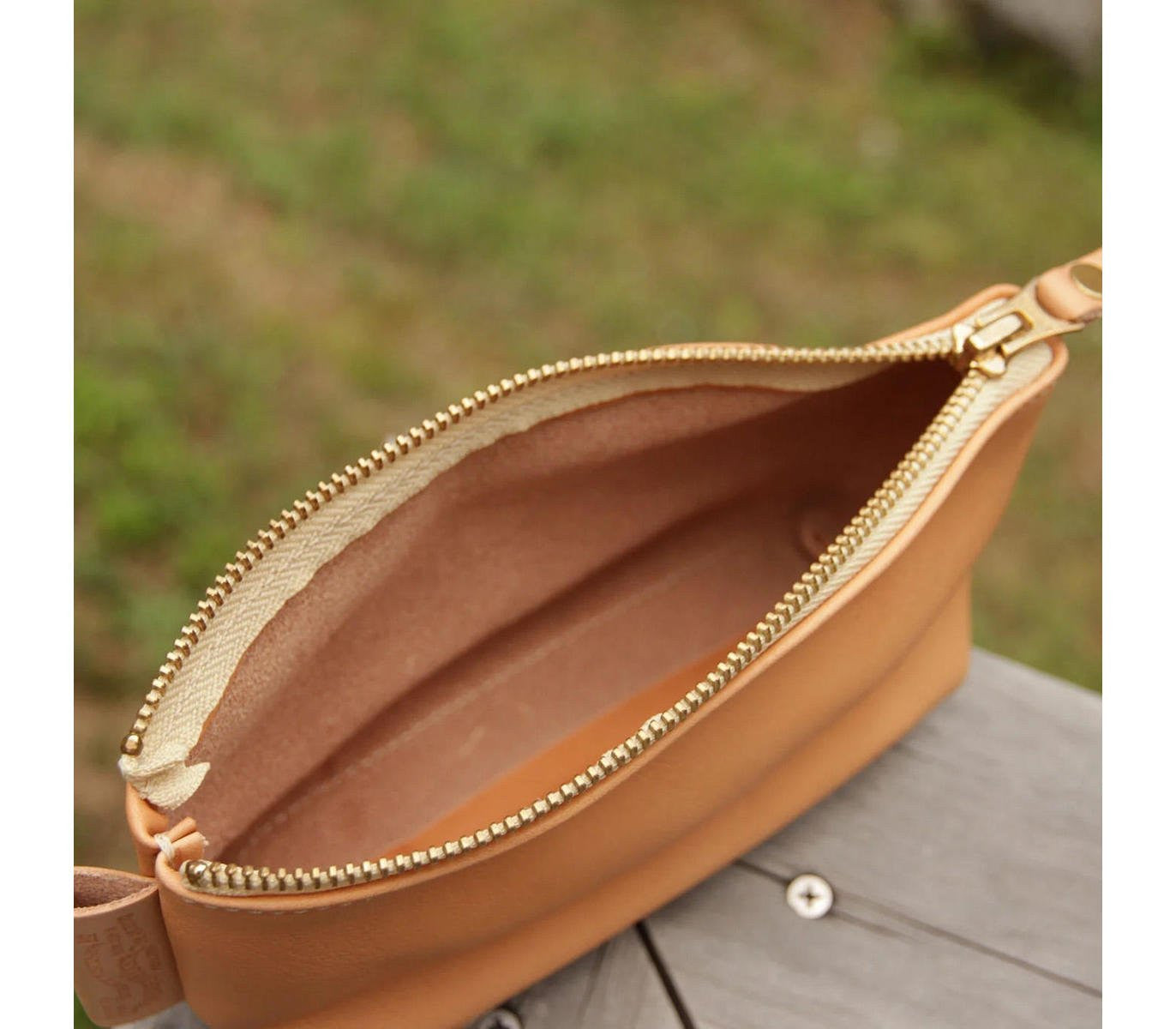 Piórnik skórzany The Superior Labor Leather Pouch L