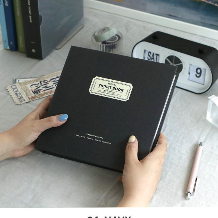 Album na bilety ICONIC Moment Ticket Book