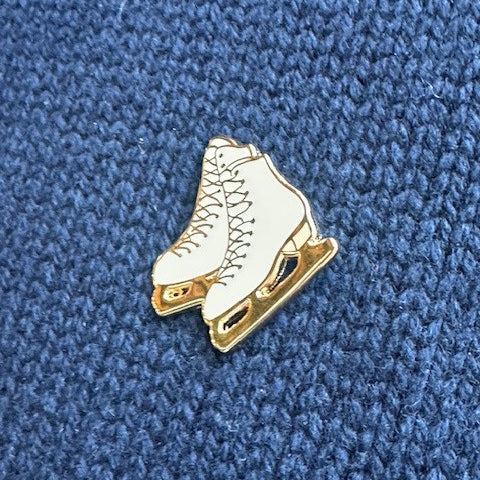 Pin Paw Generation | Łyżwy