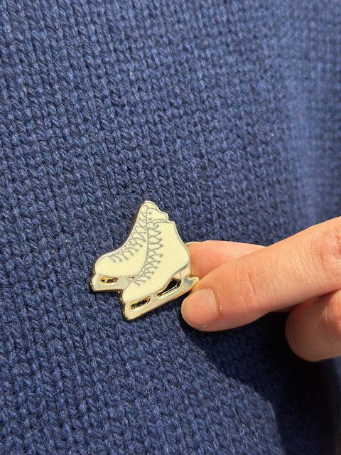 Pin Paw Generation | Łyżwy