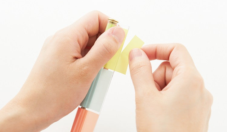 Karteczki indeksujące w dyspenserze | Gładkie