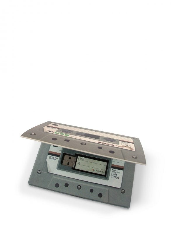 SUCK UK USB Stick - pendrive w kasecie 1GB