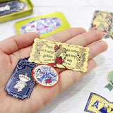 Zestaw naklejek w puszce | Alicja w Krainie Czarów