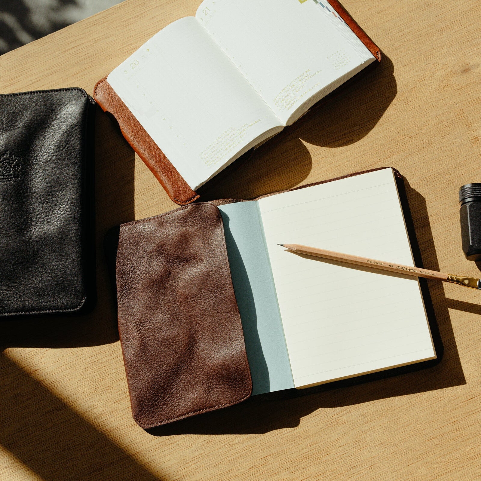 Skórzana okładka The Superior Labor A5 | Brązowa