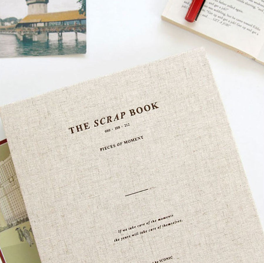 Album do scrapbookingu ICONIC The Scrap Book v.2