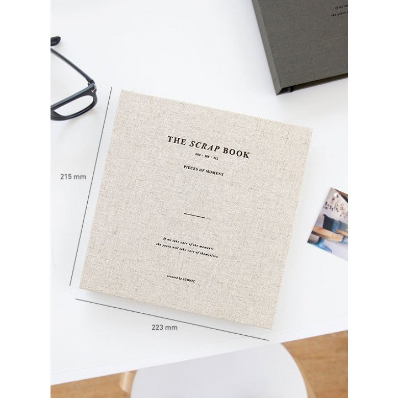 Album do scrapbookingu ICONIC The Scrap Book v.2