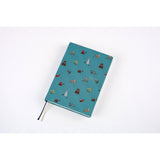 Kalendarz dzienny 2026 Hobonichi Hon A5 | Bow & Tie: In the Forest | Edycja angielska