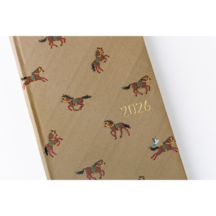 Kalendarz Tygodniowy 2026 Hobonichi Techo Weeks | Bow & Tie: Galloping Horses | Edycja angielska
