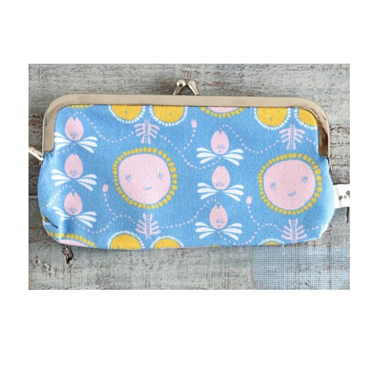 Piórnik zapinany na bigiel