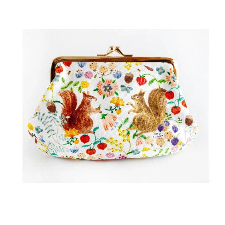 Etui Aiko Fukawa | Wiewiórki w ogrodzie