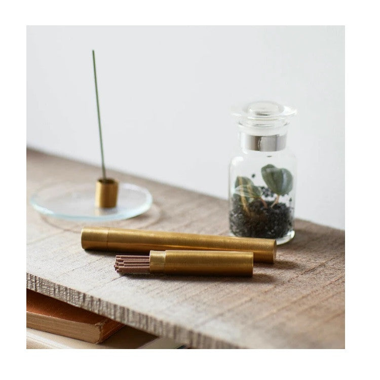 Mosiężne etui na kadzidła