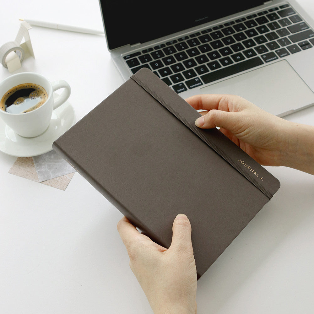 Kalendarz tygodniowy 2026 ICONIC | Journal J | A5