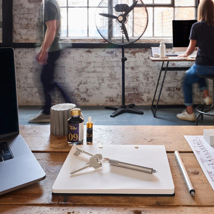 Cienkopis z wymiennymi końcówkami Tom's Studio Lumos Mini | Titanium