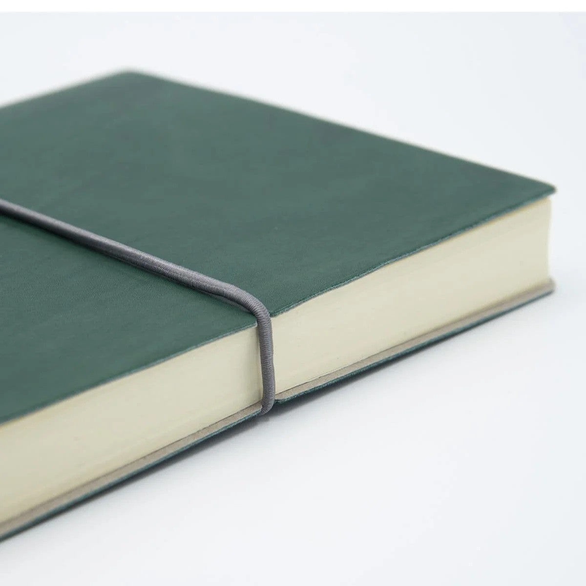 Kalendarz dzienny CIAK 2026 | 15x21 cm