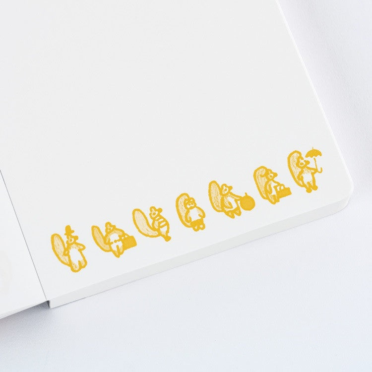 Notatnik Hobonichi Paper(s) | 100%ORANGE: Squirrel Appears