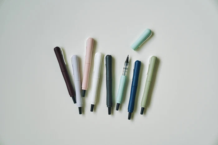 Obudowa do pisaka Kuretake Zig Cocoiro Letter Pen + wkład | Pastelowa