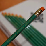 Ołówek Wearingeul Literatura Światowa | Złoty