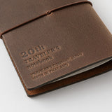 Traveler's Notebook Edycja Limitowana Card size | 20th Anniversary | Brązowy