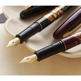 Wancher x Kuretake Kindai Maki-e Fountain Pen | Senmen | Red