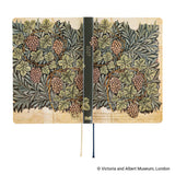 Kalendarz dzienny 2027 Hobonichi Hon A6 | V&A Series: Vine | Edycja angielska